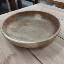 Load image into Gallery viewer, Salad Bowls (set of 3)
