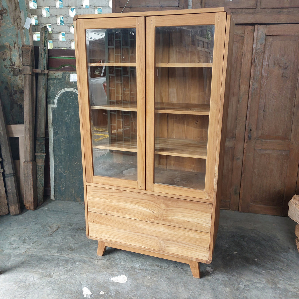 Copacabana Display Case