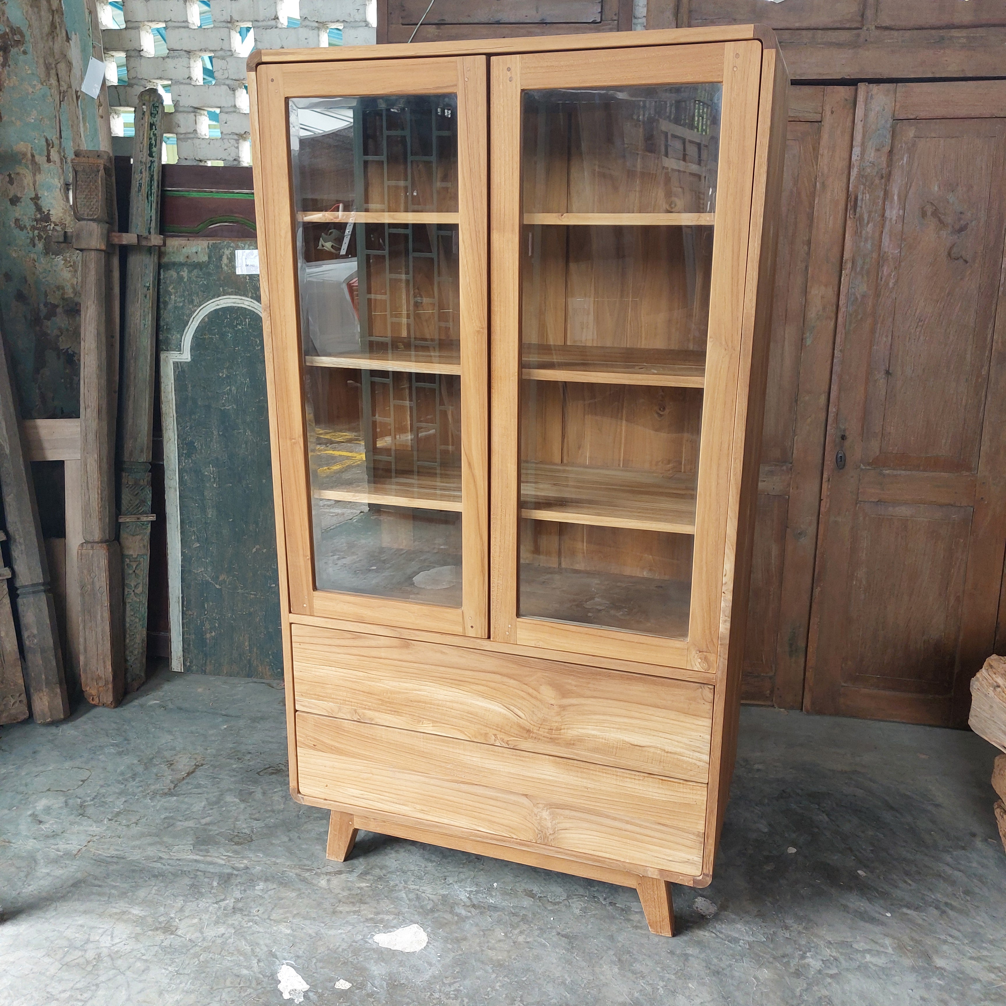 Copacabana Display Case
