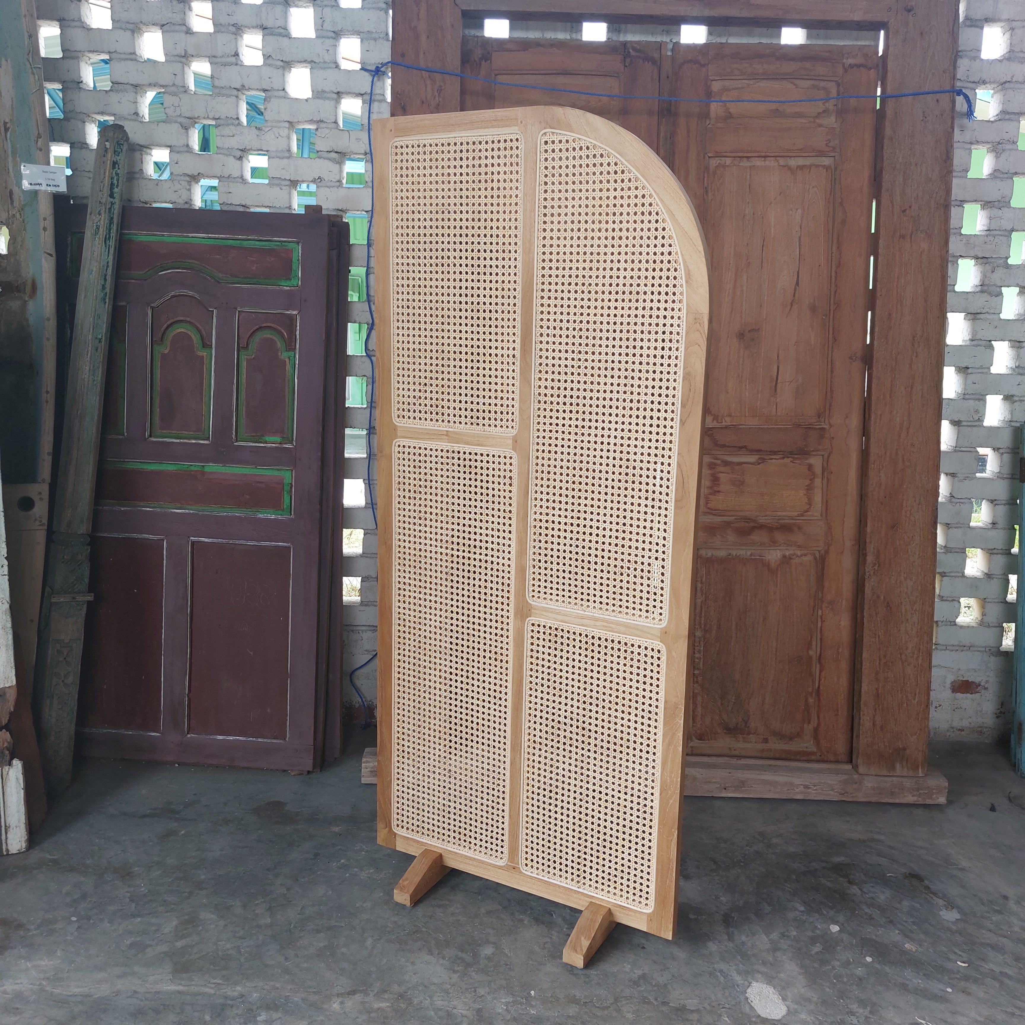 Bingin Room Divider (180cm)