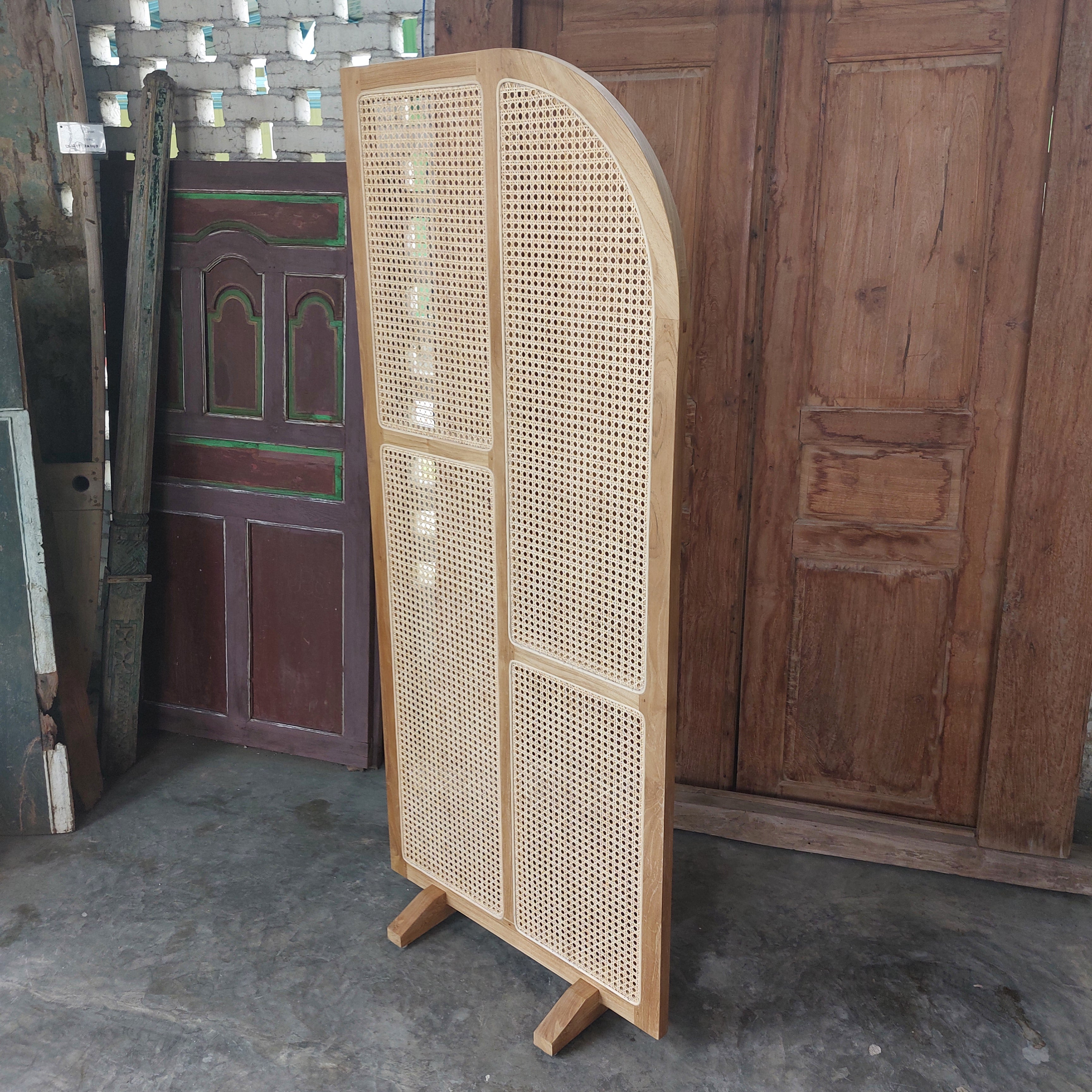 Bingin Room Divider (180cm)