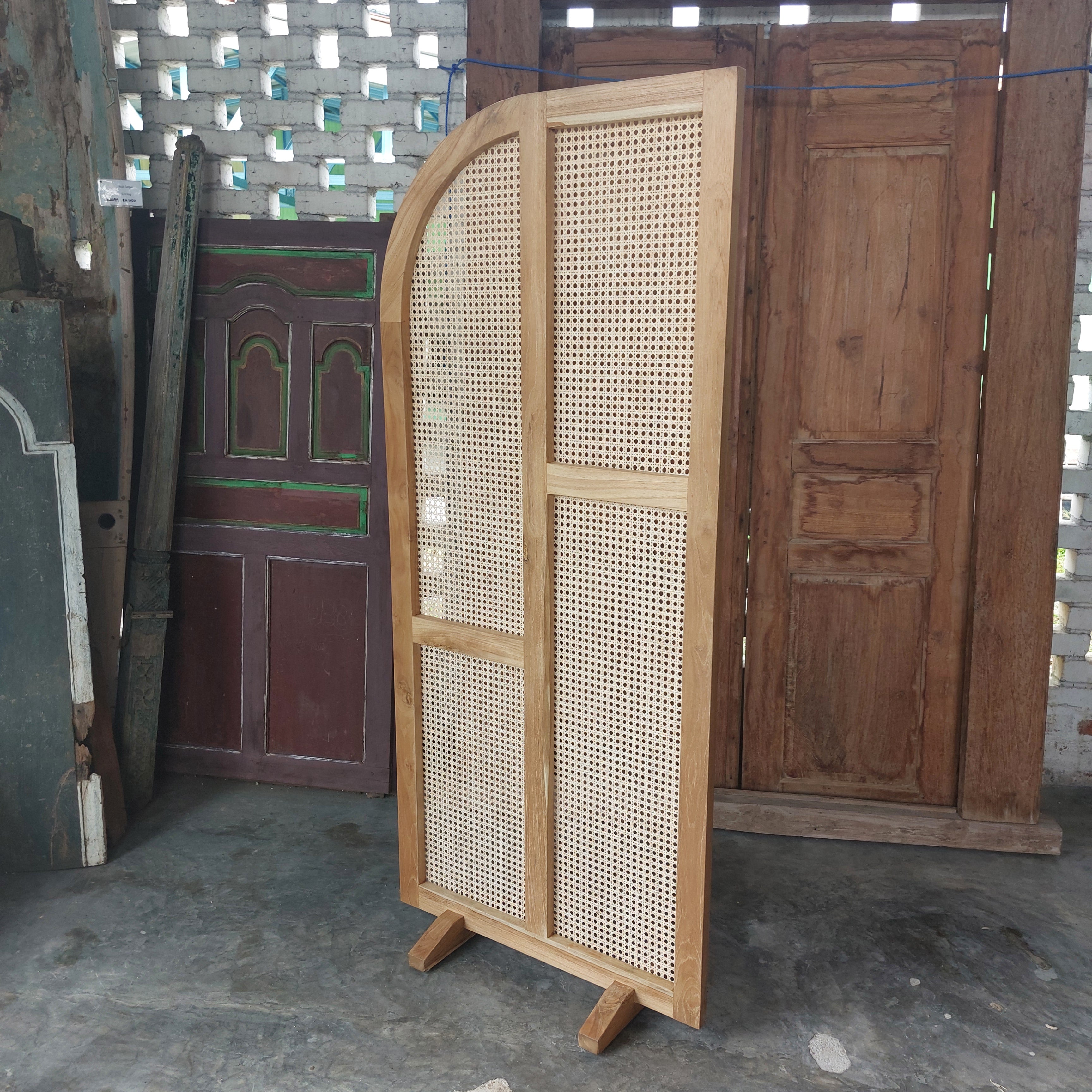 Bingin Room Divider (180cm)