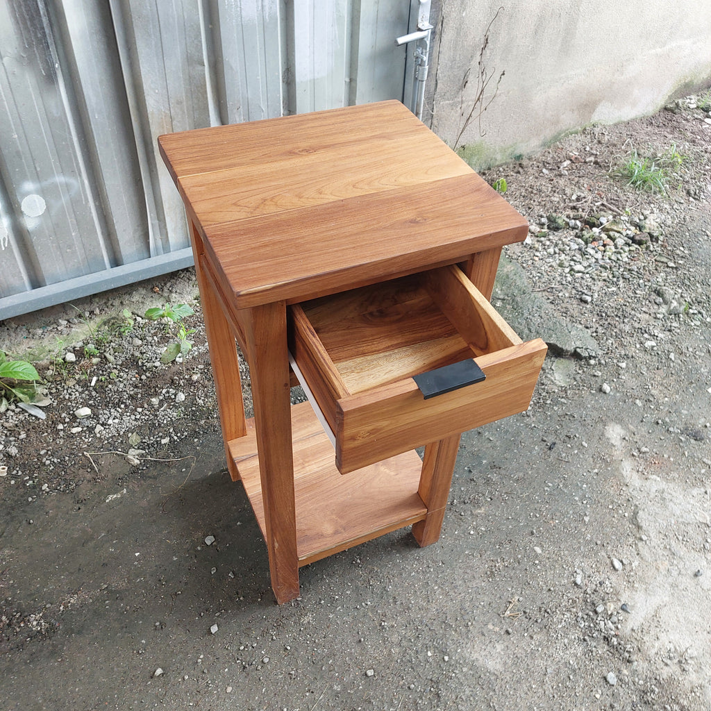 Tall Pot Stand (w. drawer)
