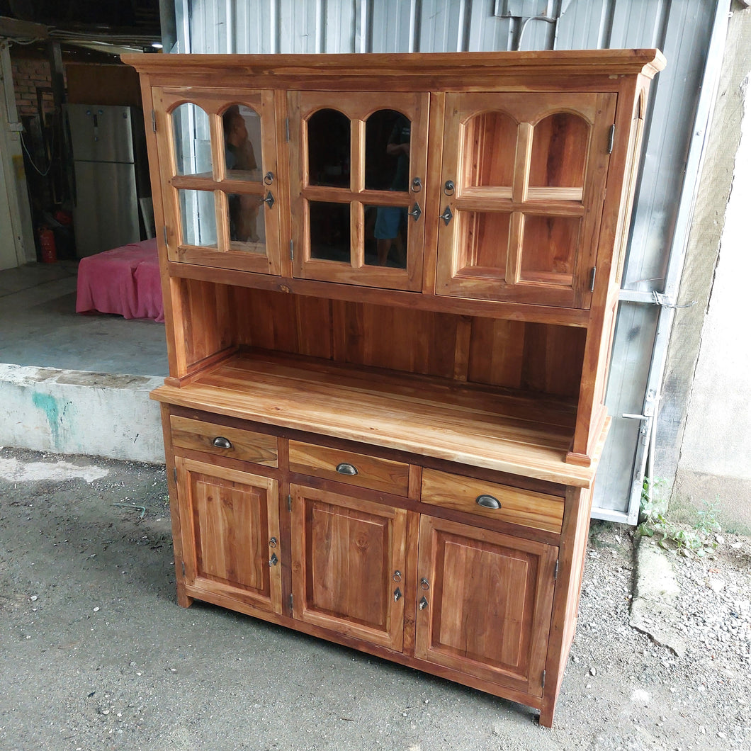 Velden Pantry