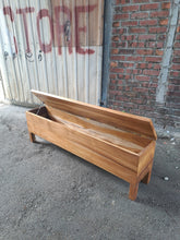 Load image into Gallery viewer, Noosa Box Bench (w. storage) (varnished)
