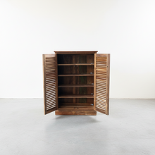 Load image into Gallery viewer, Rustic Shoe Rack Type 2
