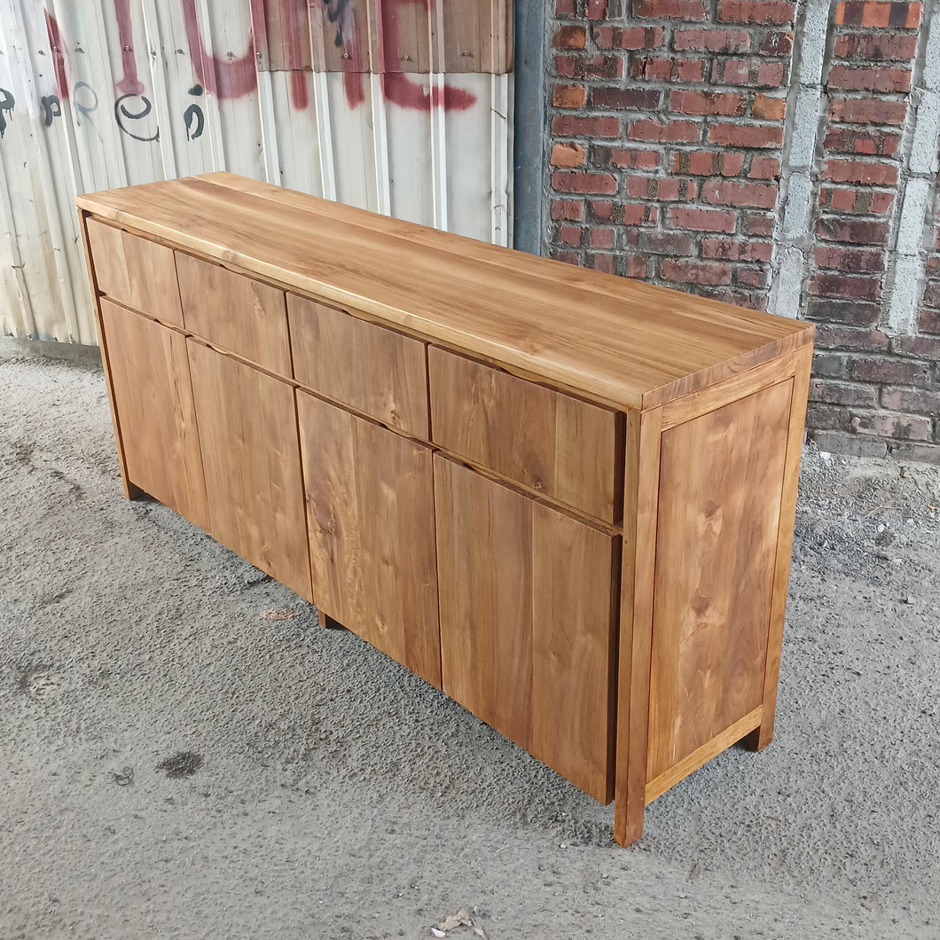 Noosa Sideboard (160cm/varnished)