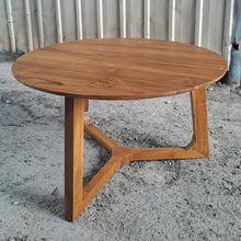 Load image into Gallery viewer, Ramberg Round Coffee Table (varnished)
