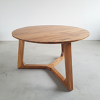 Ramberg Round Coffee Table - damaged stock