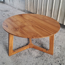 Load image into Gallery viewer, Ramberg Round Coffee Table (varnished)
