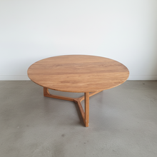 Load image into Gallery viewer, Ramberg Round Coffee Table (120cm) - display unit
