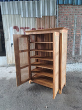 Load image into Gallery viewer, Bingin Cupboard type 1
