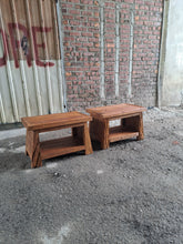 Load image into Gallery viewer, Rustic Bedside Table type 11
