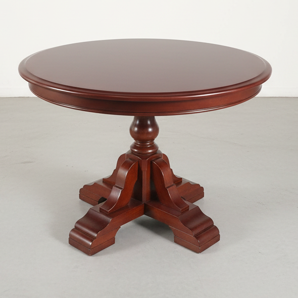 Extendable Round/Oval Dining Table