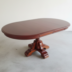 Extendable Round/Oval Dining Table