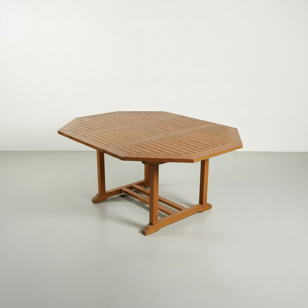 Outdoor Extendable Dining Table (pre-owned/un-restored)