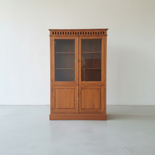 Load image into Gallery viewer, Display Cabinet (pre-owned/un-restored)
