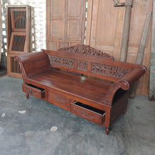Load image into Gallery viewer, Ornate Teak Seat Set
