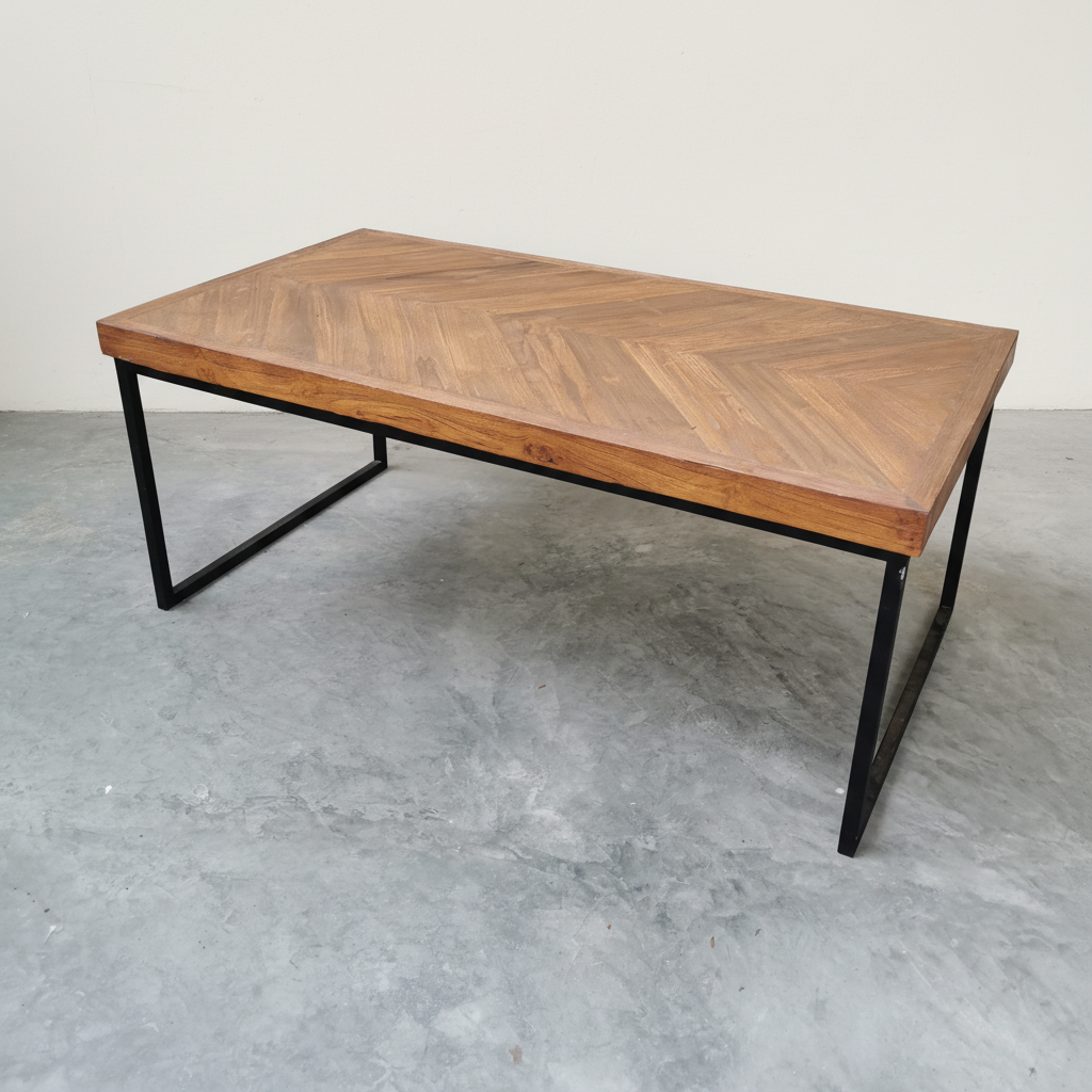 Rustic Coffee Table type 1