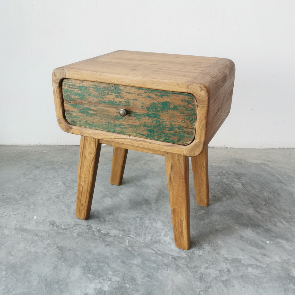 Rustic Bedside Table type 2