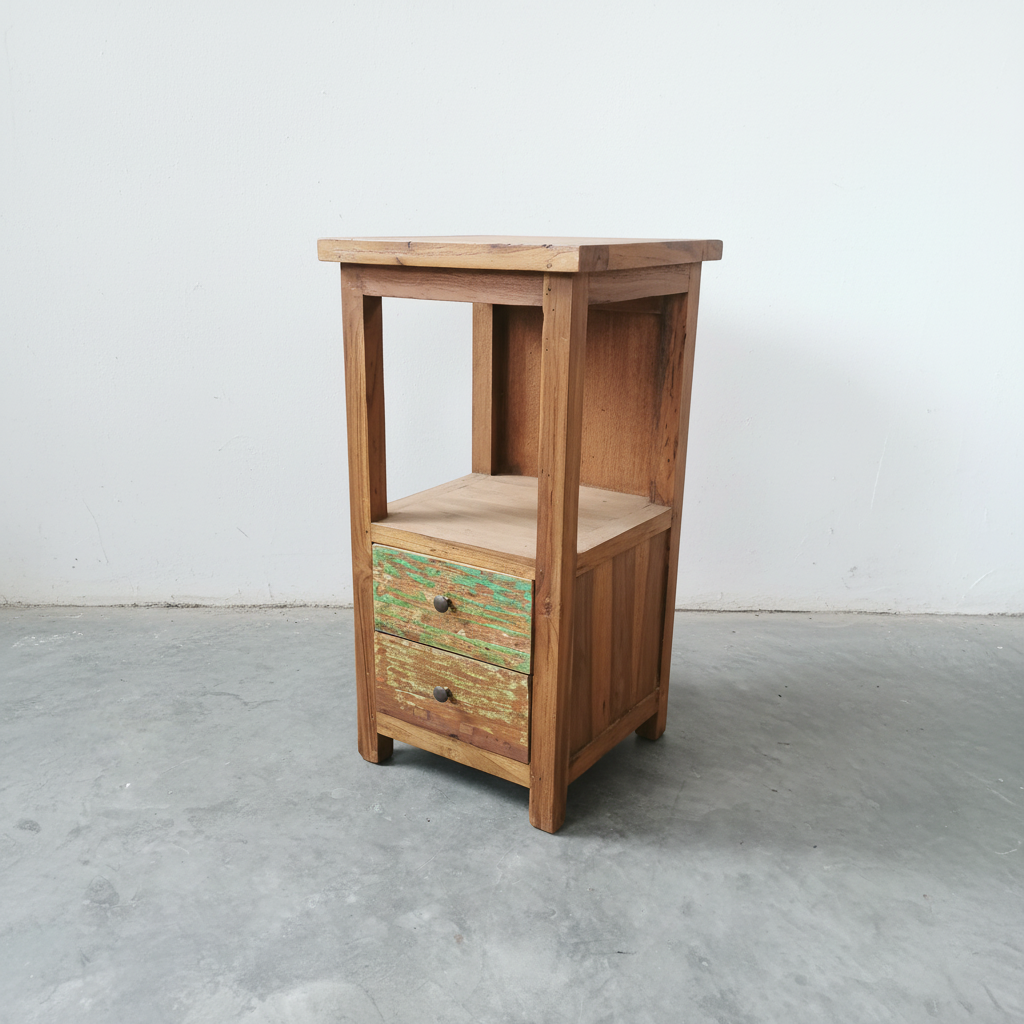 Rustic Bedside Table type 1