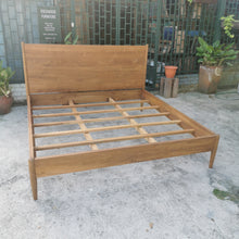 Load image into Gallery viewer, Ramberg Bed
