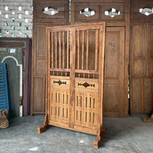 Load image into Gallery viewer, Room Divider #15
