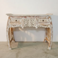 Load image into Gallery viewer, Ornate Entry Console (100cm) Type 1
