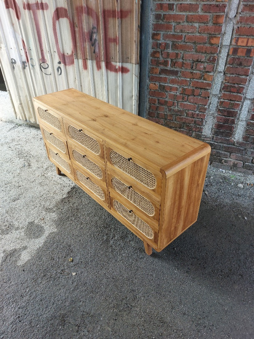 Bingin Dresser Type 2
