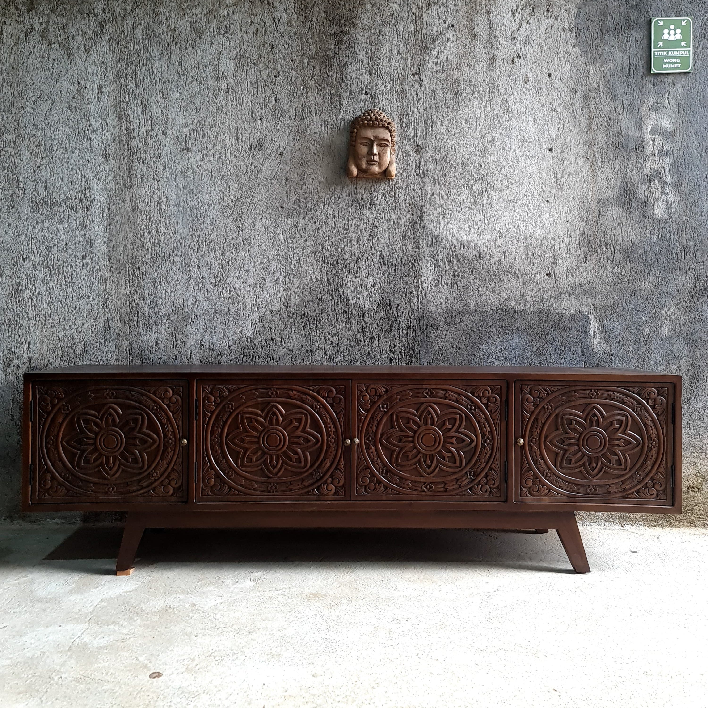 Ornate TV Console (200cm)