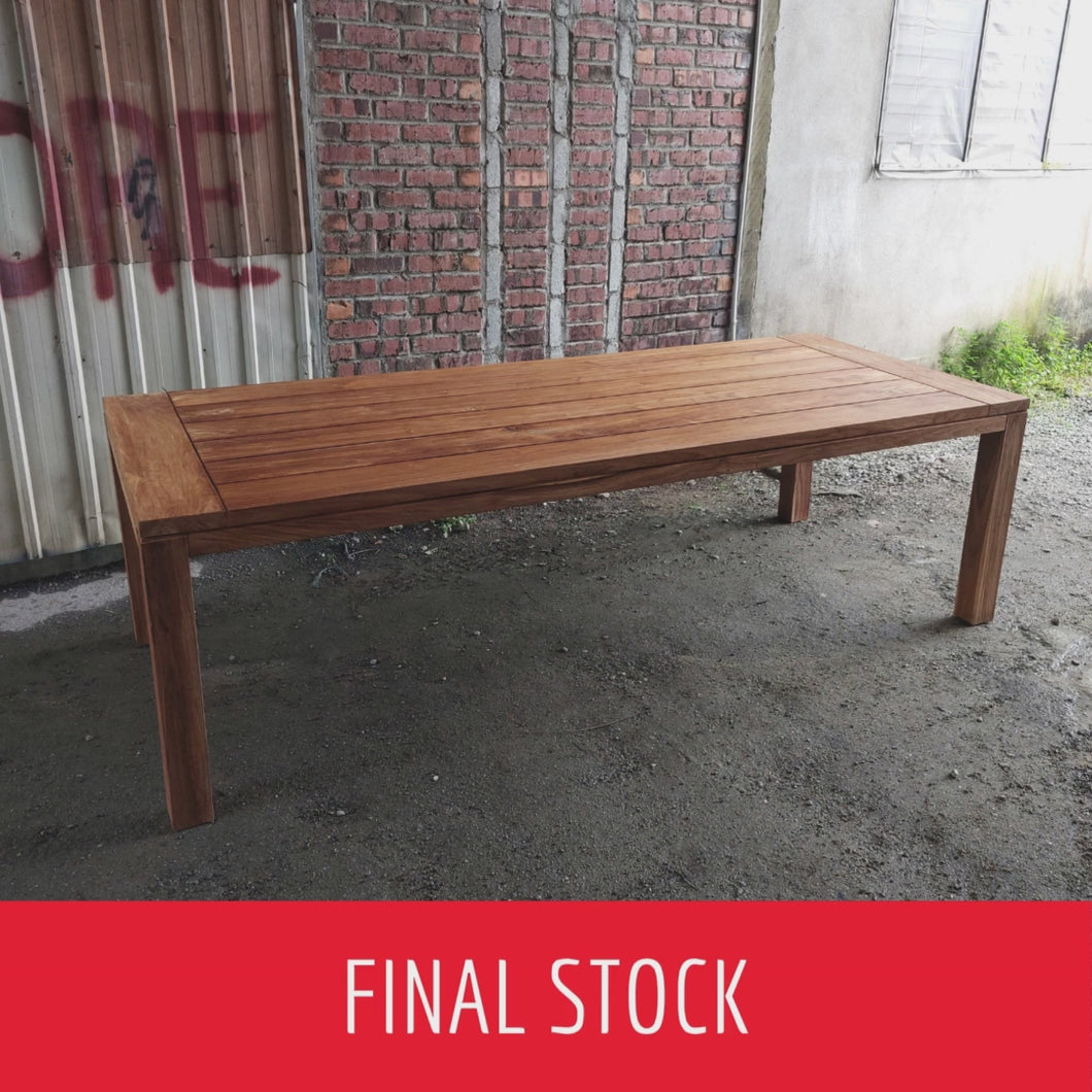 Noosa Dining Table - display unit (270cm)