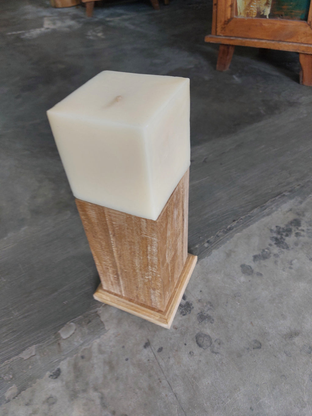 Teak Candle Holder (incl. candle)
