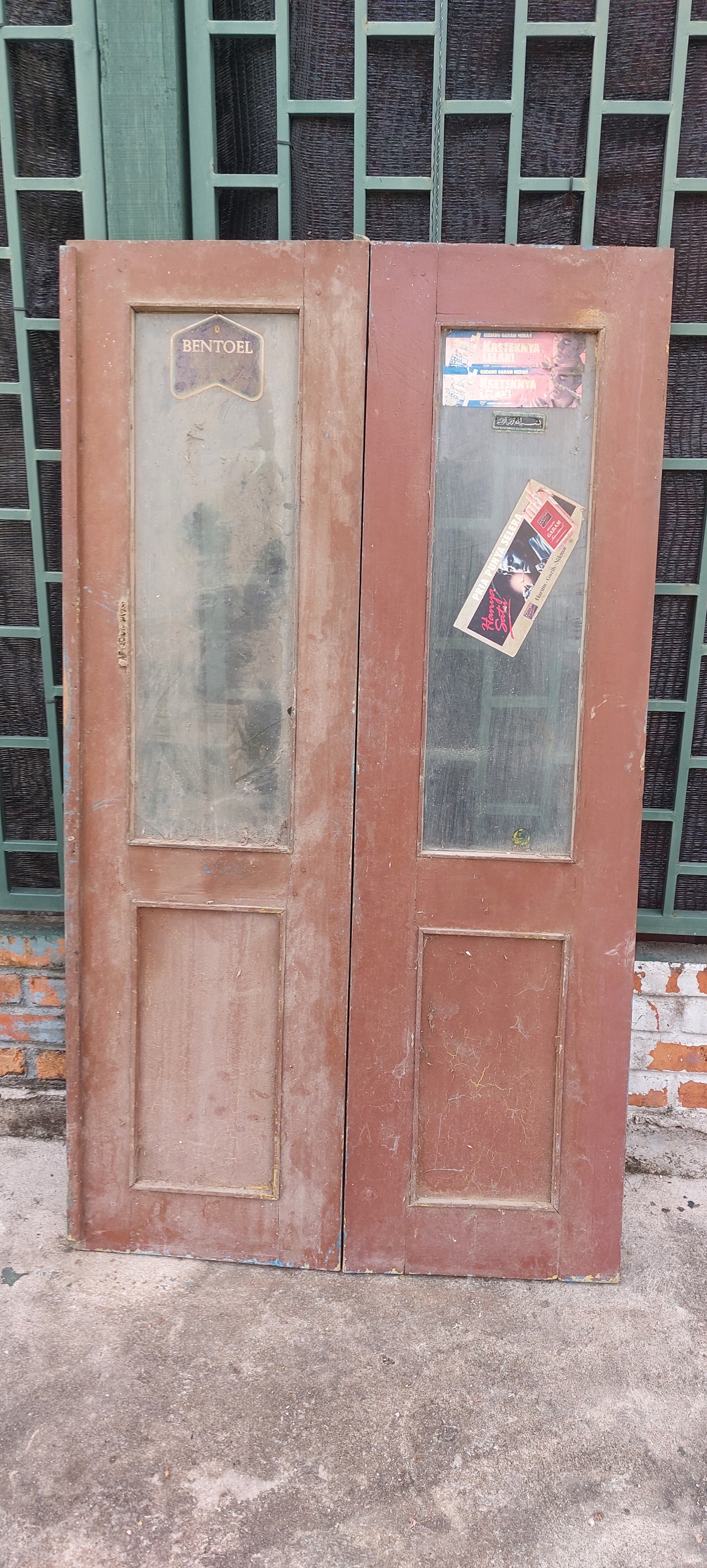Vintage Doors  Set #38 (pre-owned/un-restored)