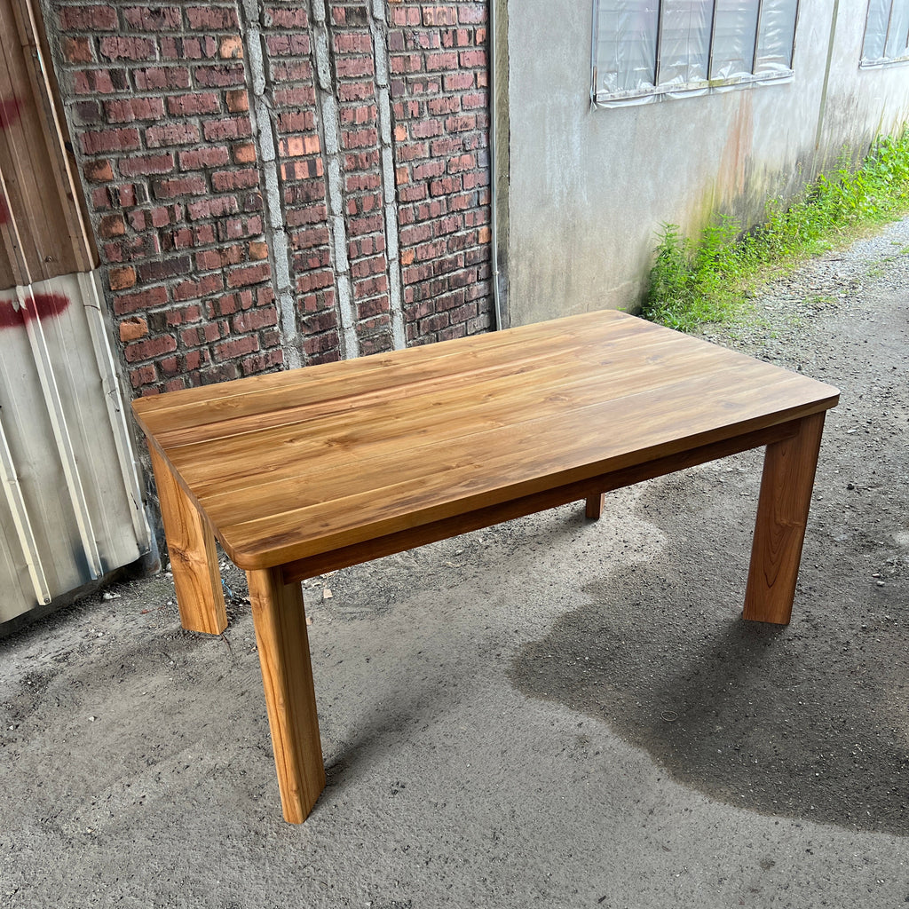Copacabana Dining Table (180cm) - display unit
