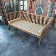 Load image into Gallery viewer, Bronte Daybed
