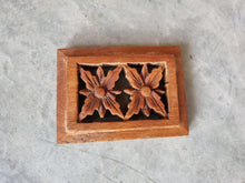 Load image into Gallery viewer, Teak Carving #4
