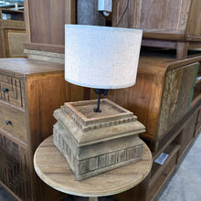 Load image into Gallery viewer, Ompak Lamp #15

