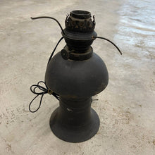 Load image into Gallery viewer, Vintage Lamp #5
