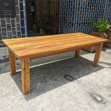 Load image into Gallery viewer, Byron Dining Table v1
