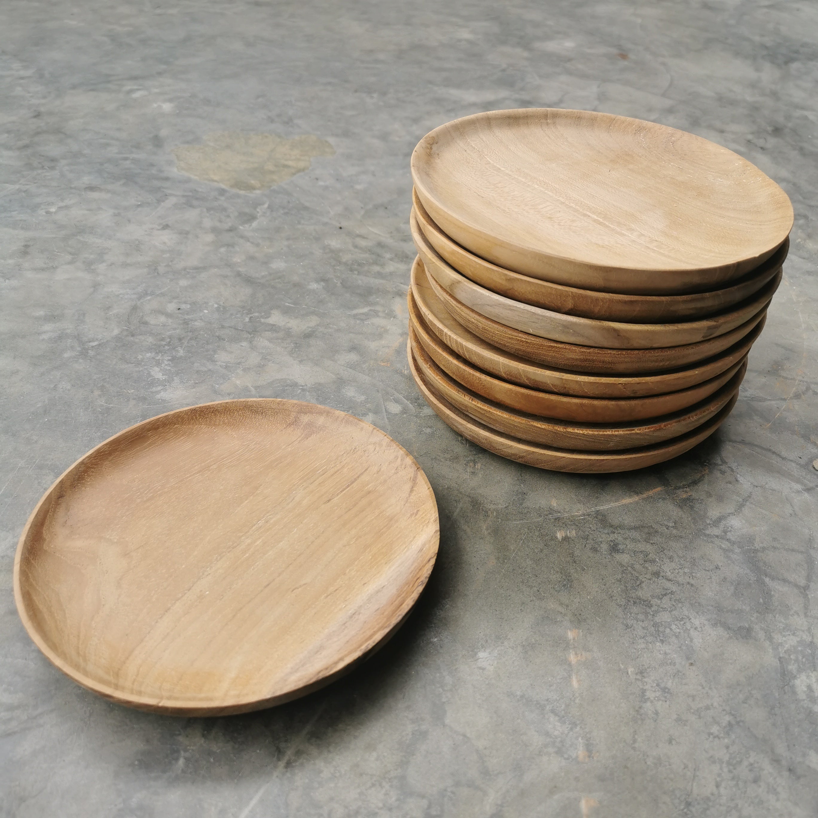 Round Teak Plate