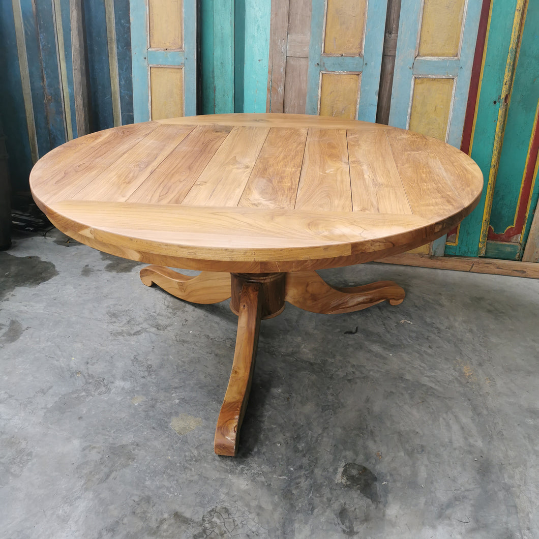 Velden Round Dining Table
