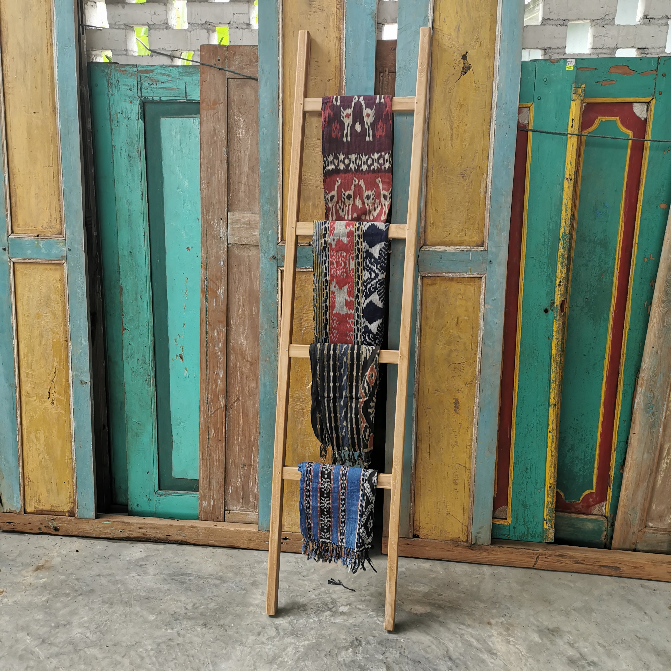Towel Rack/Ladder (teak)