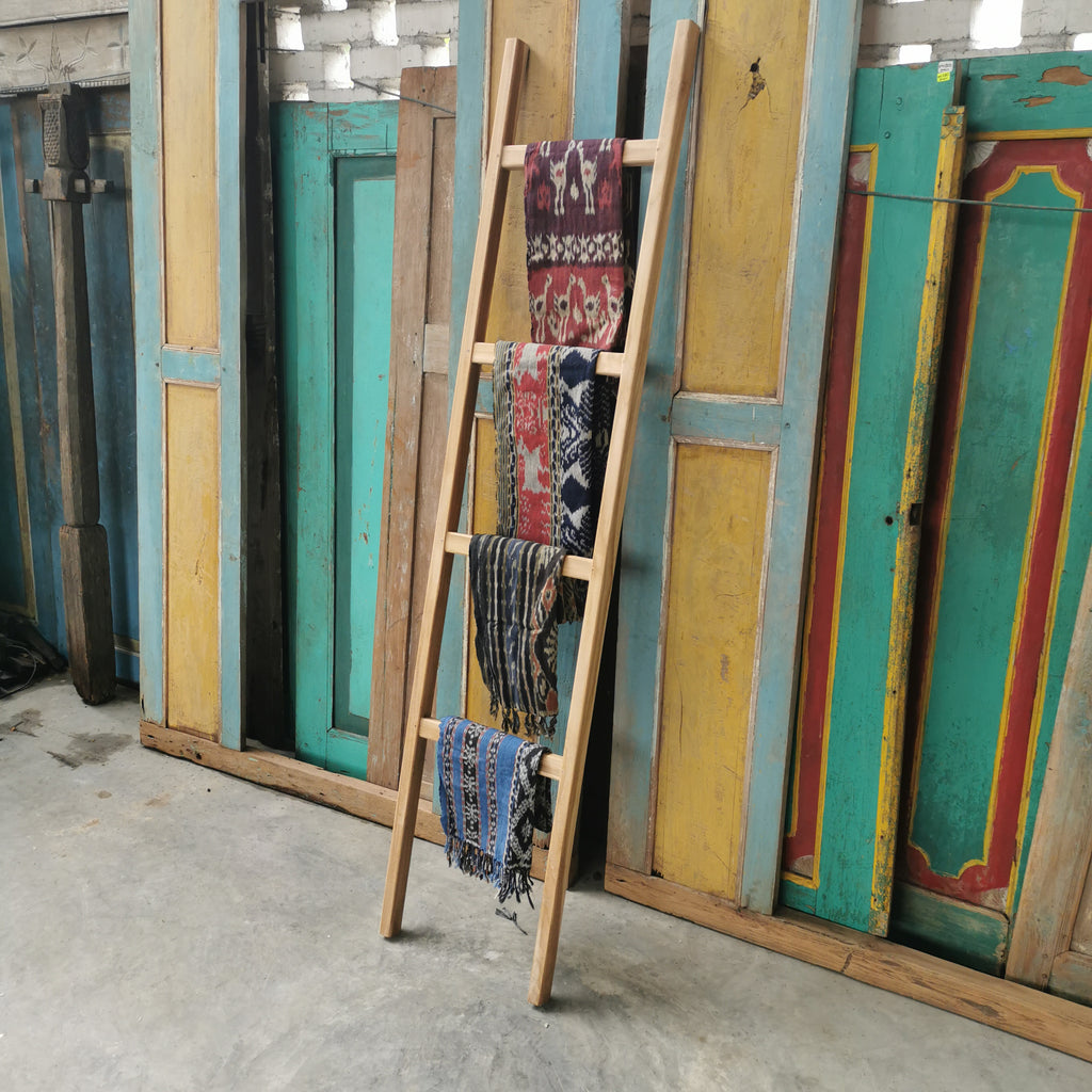 Towel Rack/Ladder (teak)