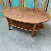 Load image into Gallery viewer, Rustic Coffee Table type 3
