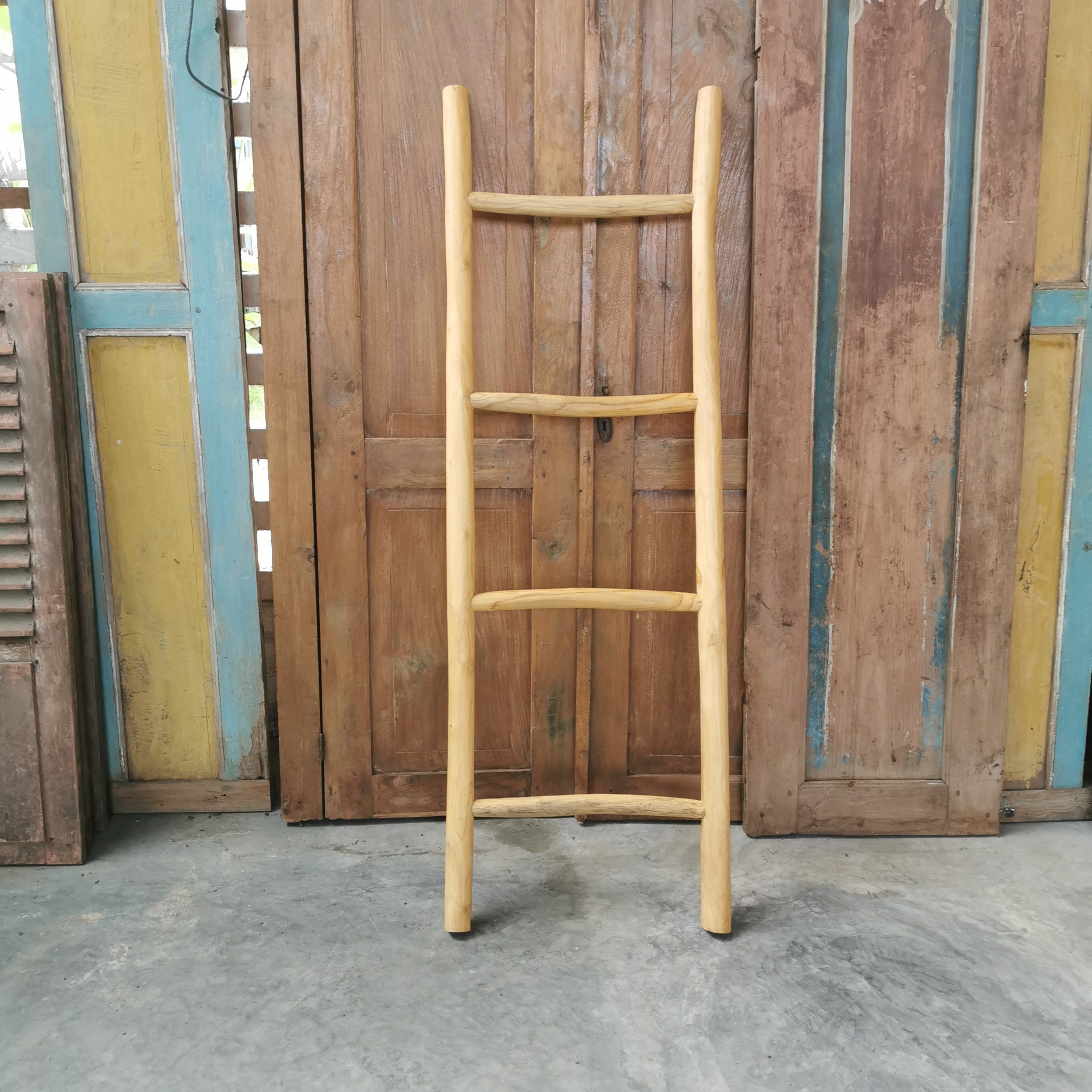 Towel Rack/Ladder (teak)