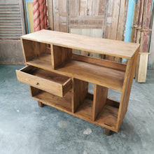 Load image into Gallery viewer, Rustic Shelf Unit (100Wx80H)
