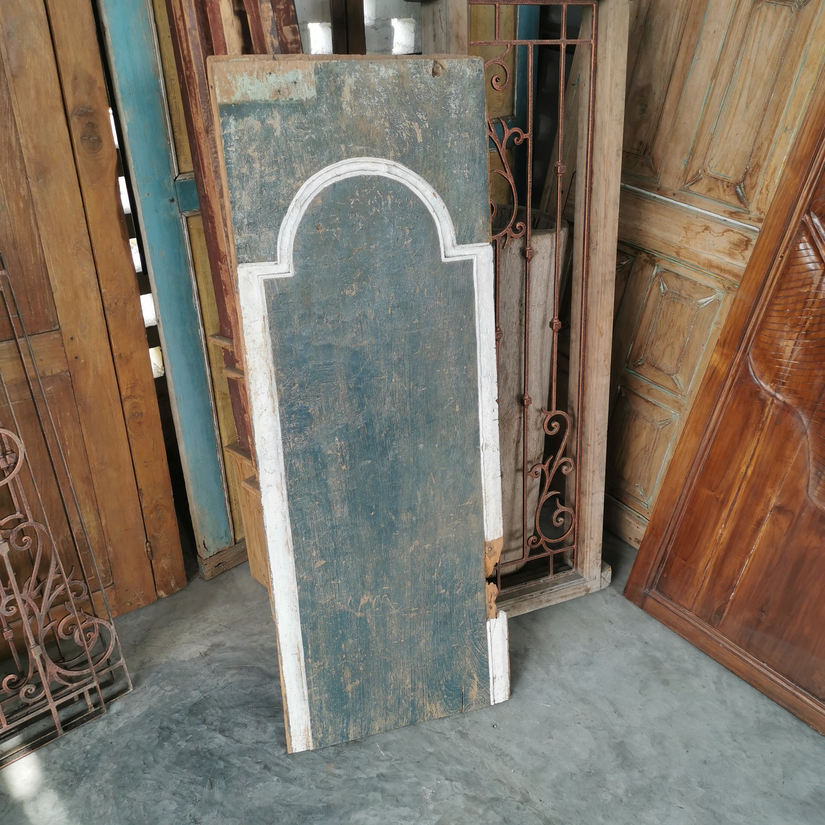 Vintage Hardwood Wall Panel (pre-owned)