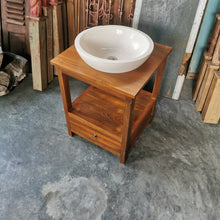 Load image into Gallery viewer, Byron Wash Basin
