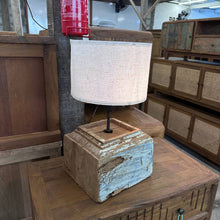 Load image into Gallery viewer, Ompak Lamp #26

